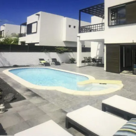 Vila Modern With Sea Views Costa Teguise