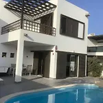 Modern With Sea Views كوستا تاغيسي
